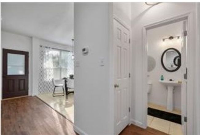 Foyer featuring wood finished floors | Image 16