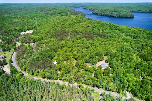 445 Etwell Road, Huntsville, ON, P1H2J2 | Card Image