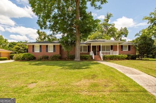 1708 City Blvd, Waycross, GA, 31501-6027 | Card Image