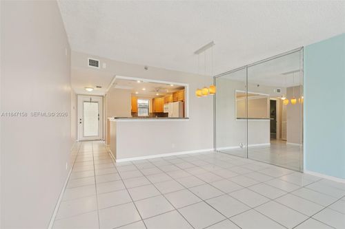 309-1-2400 Deer Creek Country Club Blvd, Deerfield Beach, FL, 33442-1294 | Card Image