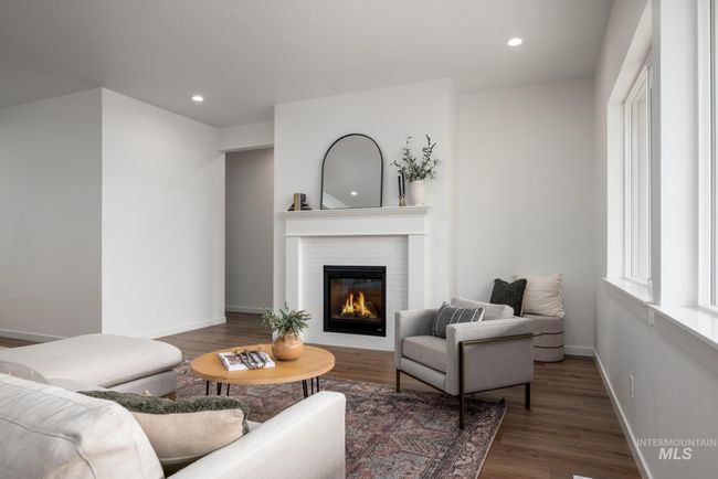 320 Orrison St, House other with 3 bedrooms, 3 bathrooms and 3 parking in Caldwell ID | Image 4