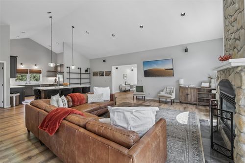 312 Red Hawk Cir, SILVERTHORNE, CO, 80498-5439 | Card Image