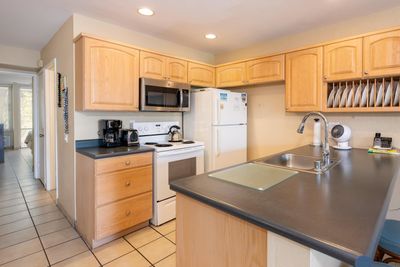 226 - 2737 S Kihei Rd, Condo with 1 bedrooms, 1 bathrooms and null parking in Kihei HI | Image 1