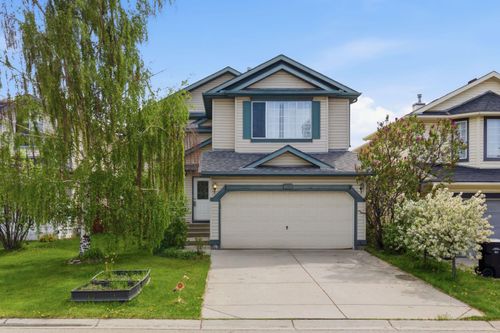 128 Valley Brook Circle Nw, Calgary, AB, T3B5S2 | Card Image
