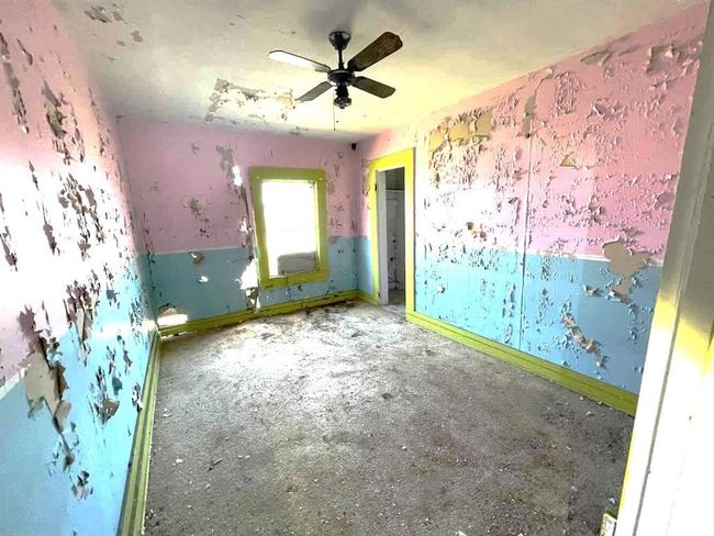 100 W Dalewood St, House other with 4 bedrooms, 1 bathrooms and null parking in Richland TX | Image 9