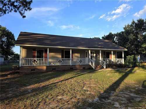 9341 Oat Dr, Laurinburg, NC, 28352-6115 | Card Image