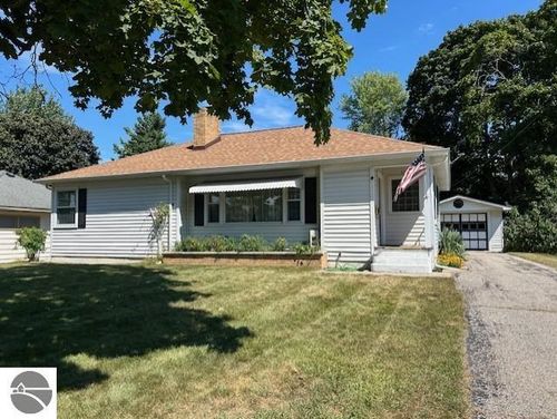 412 Wadsworth St, East Tawas, MI, 48730-1443 | Card Image