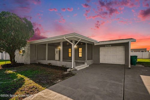 1705 Dodge Cir S, Melbourne, FL, 32935-4935 | Card Image