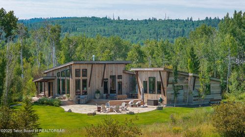 9632 Little Pine Ln, Victor, ID, 83455-1330 | Card Image