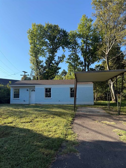 2575 Dakar Ave, Memphis, TN, 38127-2808 | Card Image