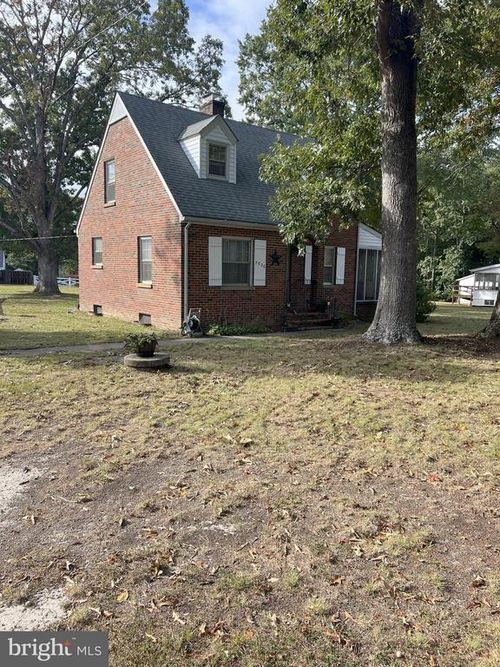 7936 Chancellor Rd, FREDERICKSBURG, VA, 22407-8683 | Card Image