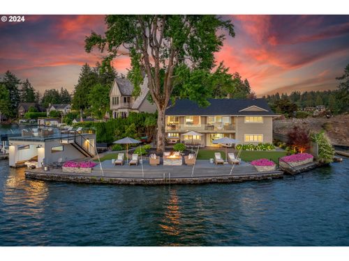 951 Westpoint Rd, LakeOswego, OR, 97034 | Card Image