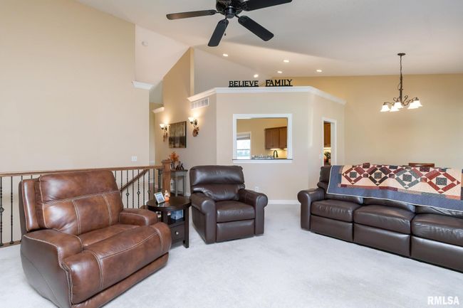 5506 Baraboo Court, Home with 2 bedrooms, 2 bathrooms and null parking in Davenport IA | Image 14