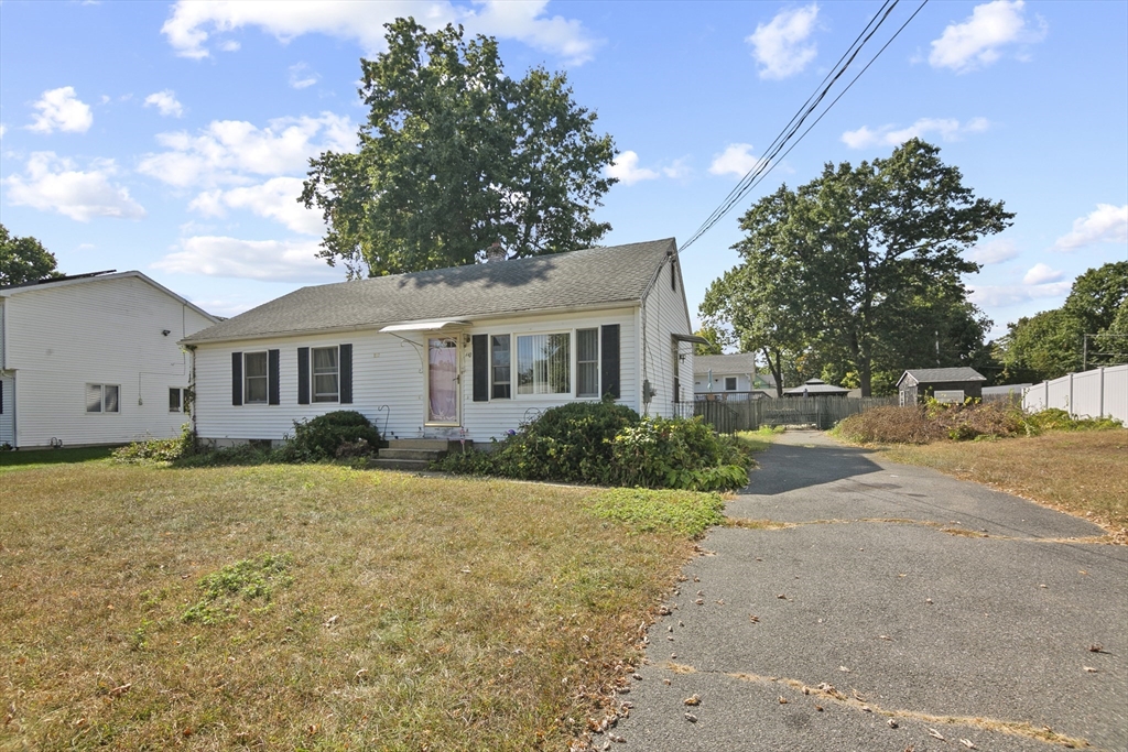 Tilton St, Springfield, MA 01109
