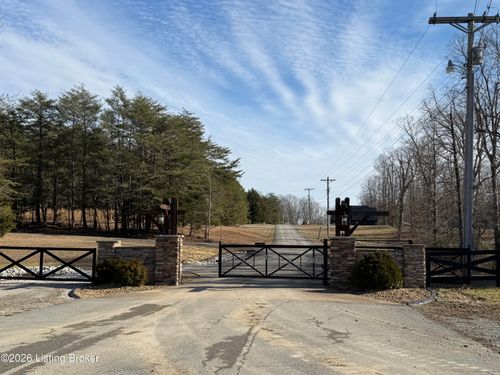 2-3312 Oakland Hills Blvd, Leitchfield, KY, 42754 | Card Image