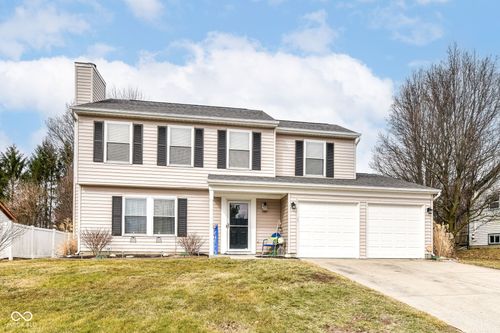 10626 Creekside Woods Dr, Indianapolis, IN, 46239-9466 | Card Image