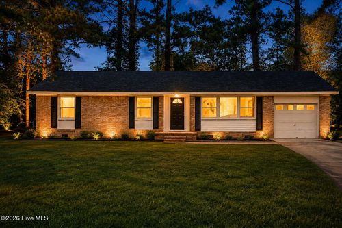 513 Birchwood Ct, Jacksonville, NC, 28546-7203 | Card Image