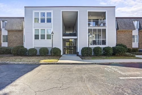 d-10-325 Laurens St Sw, Aiken, SC, 29801-4889 | Card Image