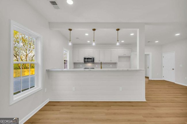 668 Brockton Rd, House other with 3 bedrooms, 2 bathrooms and 2 parking in Jefferson GA | Image 8