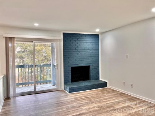 11187 Harrowfield Rd, Charlotte, NC, 28226-4458 | Card Image