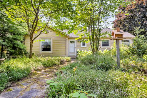 236 Kilkenny Dr, Onsted, MI, 49265-9777 | Card Image