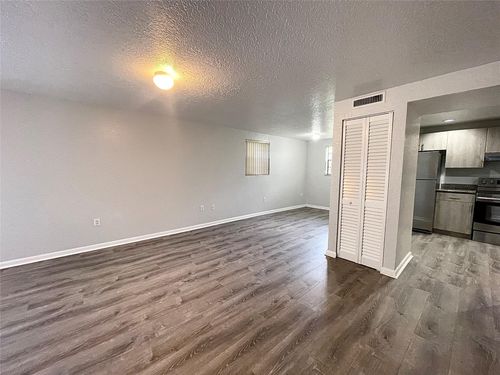 apt-3-1022 Middle St, Fort Lauderdale, FL, 33312-7160 | Card Image