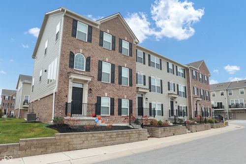 3517 Buckner Dr, Westfield, IN, 46074-6209 | Card Image