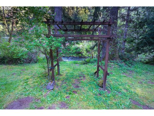 8214 Rose Valley Rd, Kelso, WA, 98626-4373 | Card Image