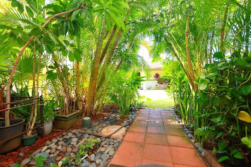 apt-e112-3788 Lower Honoapiilani Rd, Lahaina, HI, 96761-8976 | Card Image