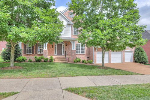 1222 Broadmoor Cir, Franklin, TN, 37067-8649 | Card Image
