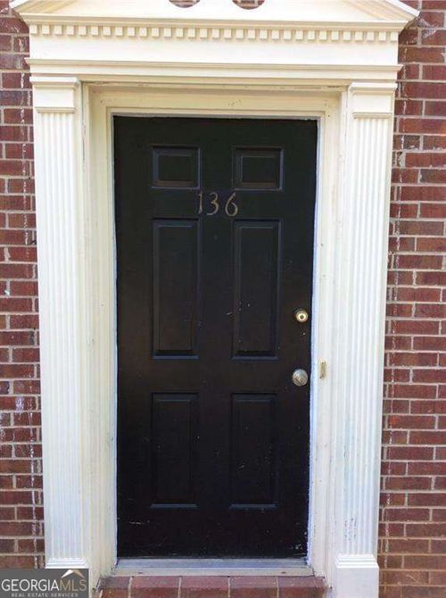 136 STERLING CO Sterling Ct, Alpharetta, GA, 30004-3849 | Card Image