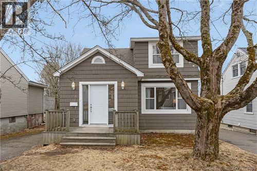 114 Belmont St, Saint John, NB, E2J1K2 | Card Image