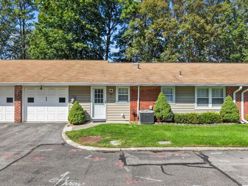 unit-c-46 Trent Ct, Ridge, NY, 11961-1447 | Card Image