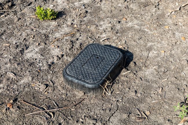 Exterior view of a water meter | Image 6