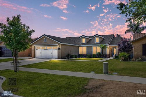 12705 Cheswolde Drive, Bakersfield, CA, 93312 | Card Image