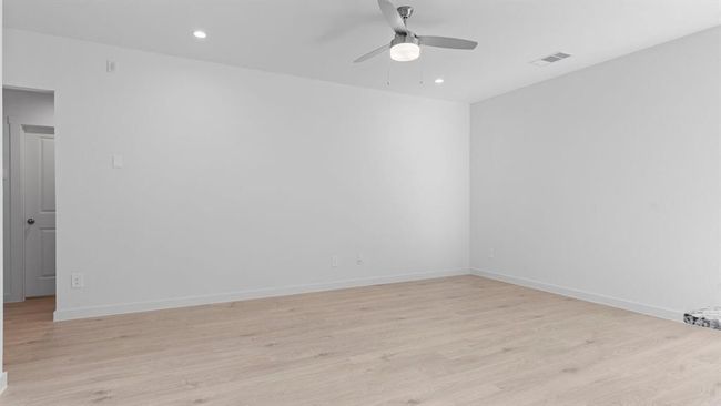 *Images and 3D tour are for illustration only and options may vary from home as built. | Image 13