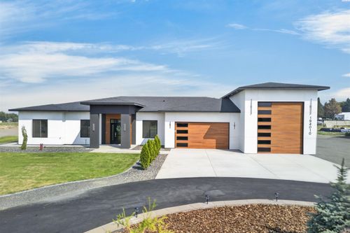 194010 27th Ave, Kennewick, WA, 99337 | Card Image