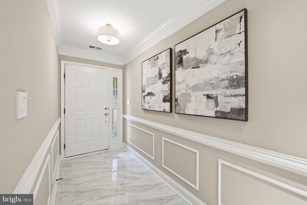 Residential in ARLINGTON 3