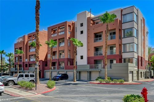 509-15 E Agate Ave, Las Vegas, NV, 89123-6057 | Card Image