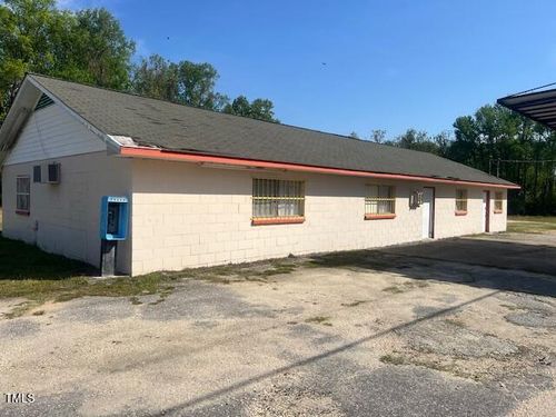 4400 Newton Grove Hwy, Newton Grove, NC, 28366-6230 | Card Image