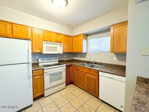 2-1765 E Pepper Cir, Mesa, AZ, 85203-9067 | Card Image