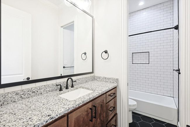 417 Cole Ln, House other with 3 bedrooms, 2 bathrooms and null parking in Midlothian TX | Image 30