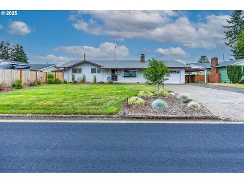 2055 Otto St, Springfield, OR, 97477 | Card Image
