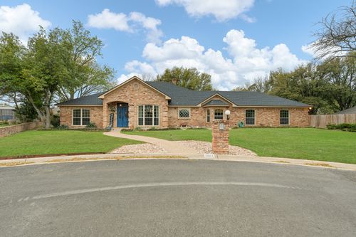 1004 Canyon Ct, Cleburne, TX, 76033-5948 | Card Image