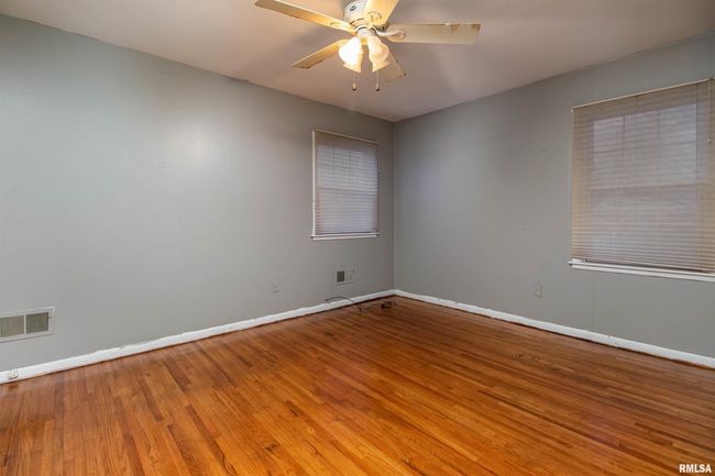 532 Meadowview Dr, House other with 4 bedrooms, 2 bathrooms and null parking in Clinton IA | Image 16