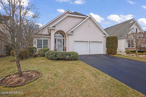 7 Salter Court, Manalapan, NJ, 07726 | Card Image