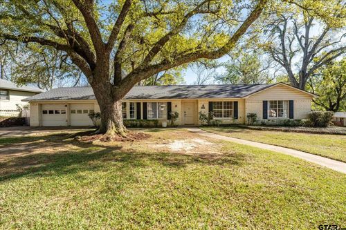 1805 Decharles St, Tyler, TX, 75701-8215 | Card Image
