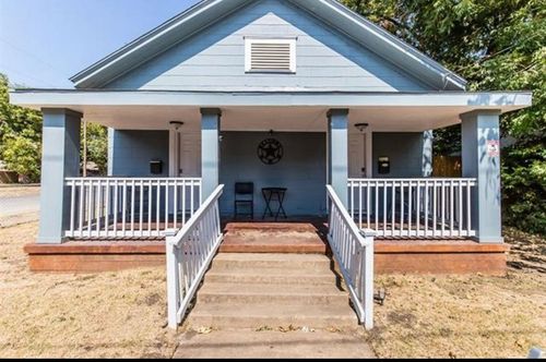 239-237 W Brooklyn Ave, Dallas, TX, 75208-6722 | Card Image