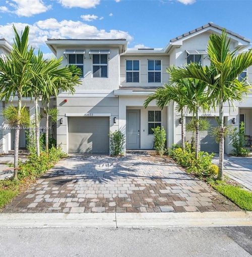 17033 Sw 1st St, Pembroke Pines, FL, 33027-1088 | Card Image