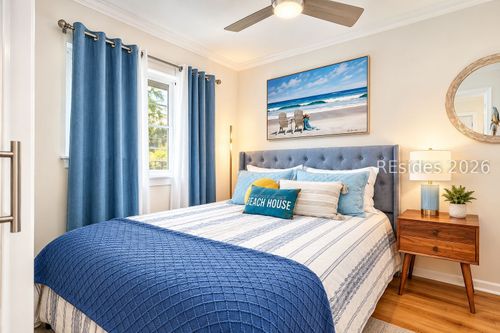 b205-40 Folly Field Rd, Hilton Head Island, SC, 29928-8826 | Card Image